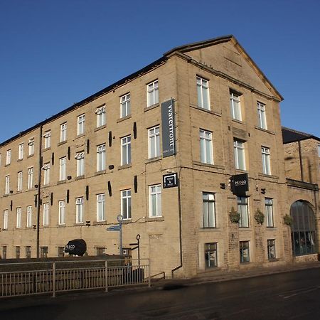 Waterfront Hotel Бригхаус Екстериор снимка